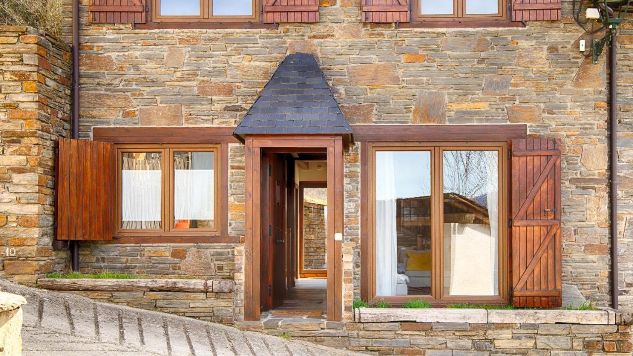 Saplan Real Estate Arres De Sus Villa Arró Dış mekan fotoğraf