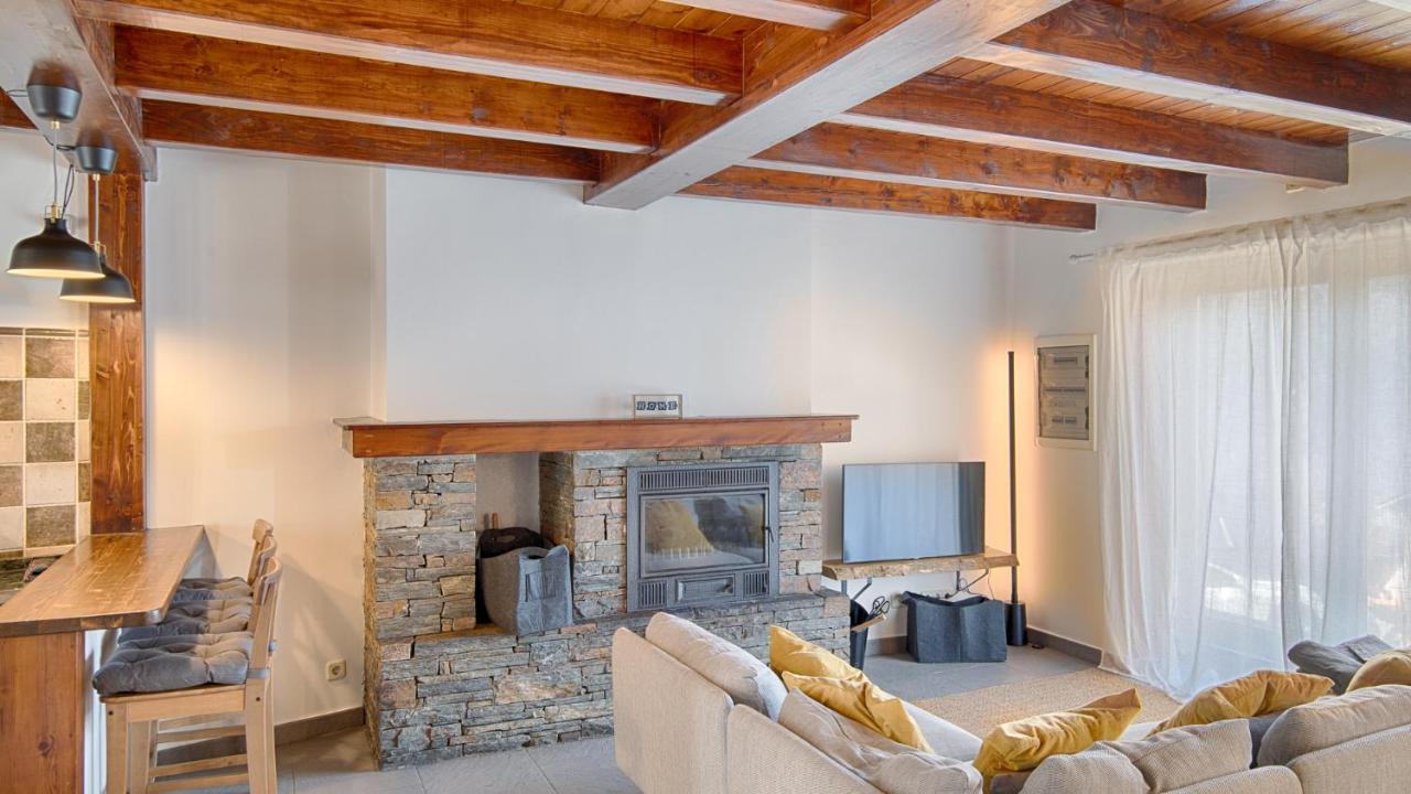 Saplan Real Estate Arres De Sus Villa Arró Dış mekan fotoğraf