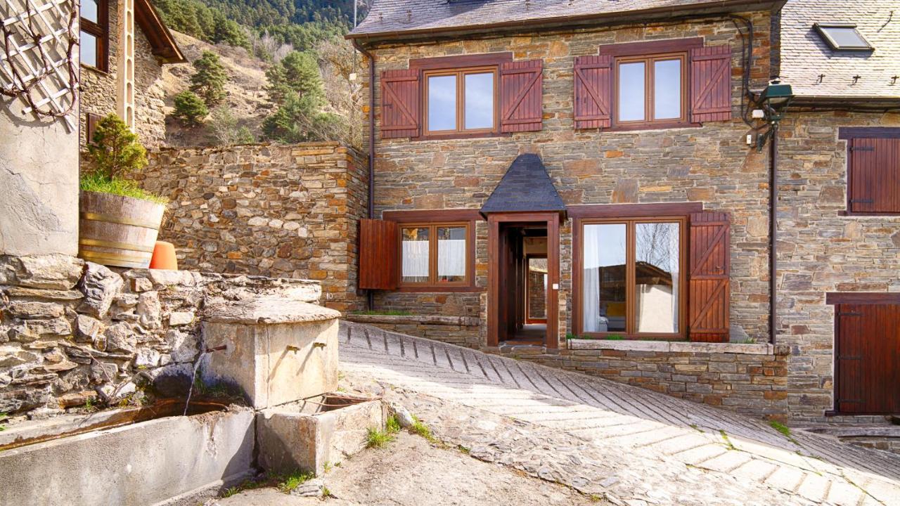 Saplan Real Estate Arres De Sus Villa Arró Dış mekan fotoğraf