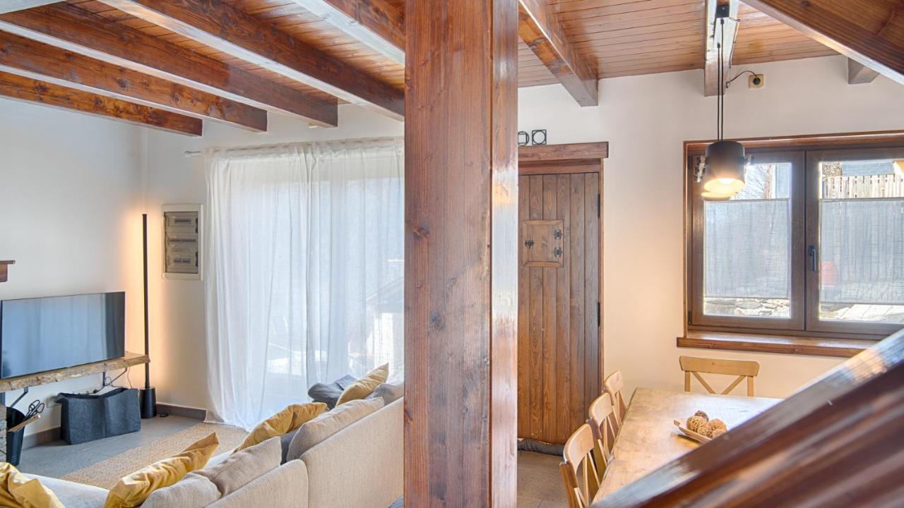 Saplan Real Estate Arres De Sus Villa Arró Dış mekan fotoğraf